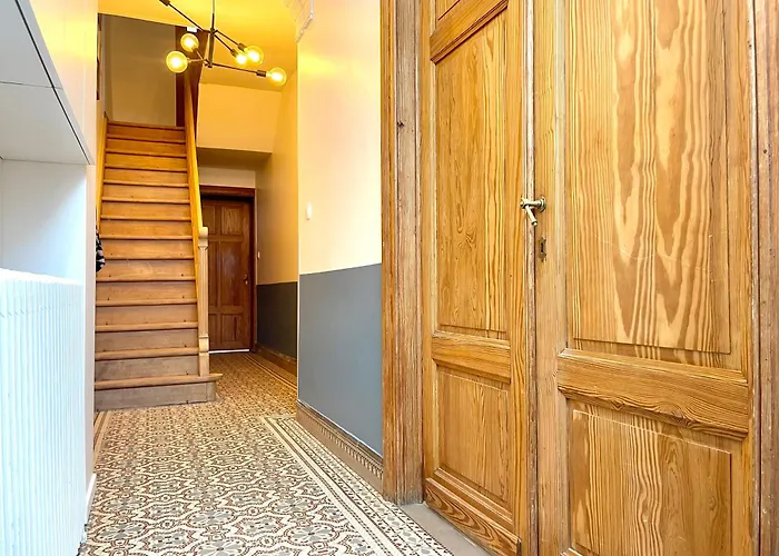 La Parenthese - Peaceful And Family-friendly In * バストーニュ