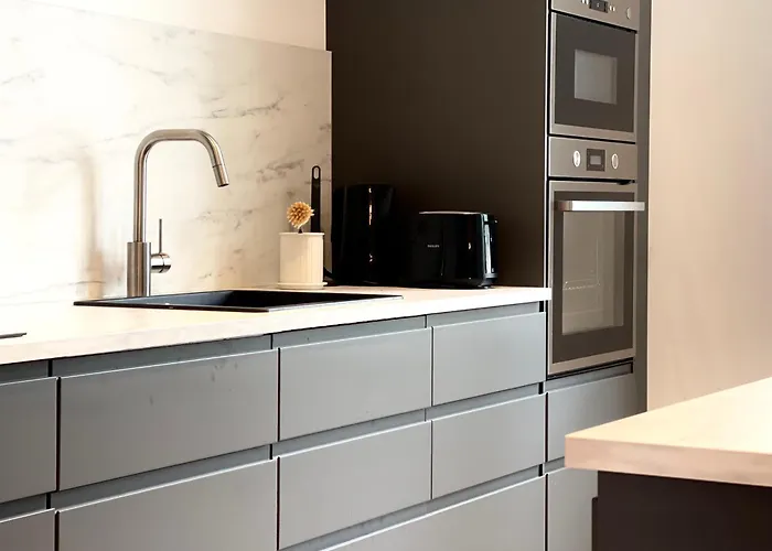 La Parenthese - Peaceful And Family-friendly In * バストーニュ